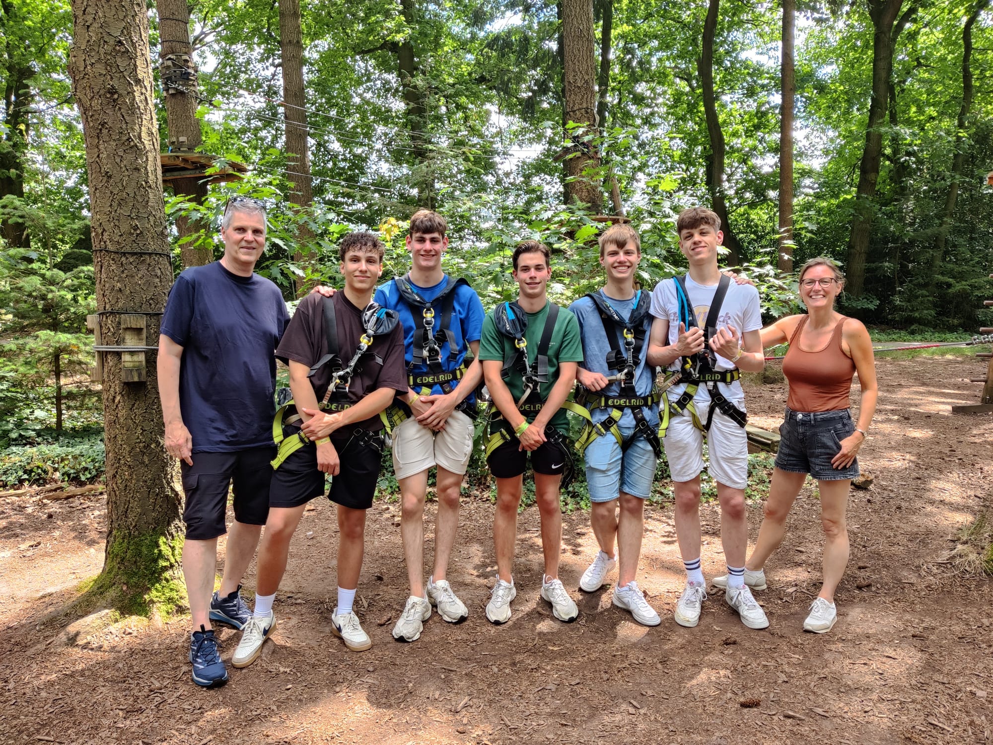 WhatsApp Image 2025-11-18 at 12.34.08